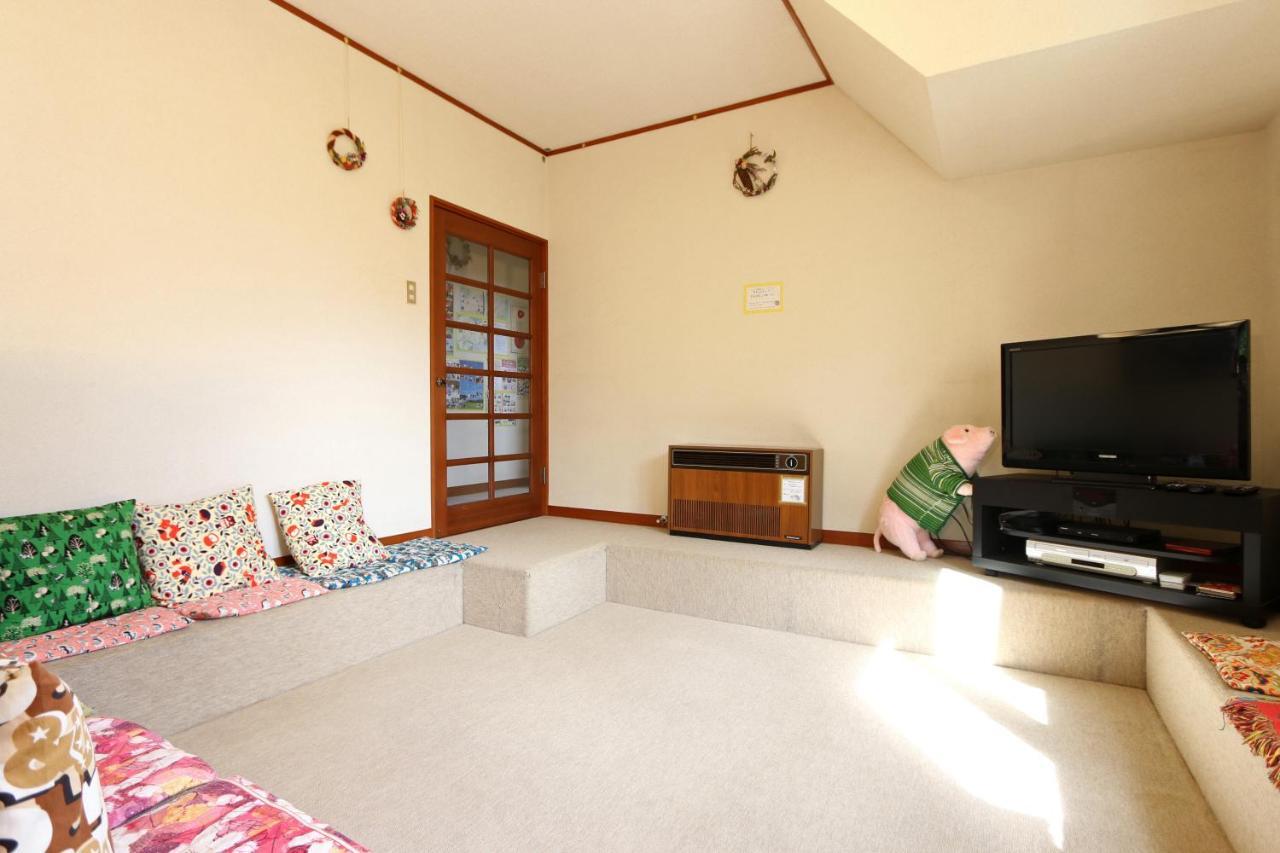 Guesthouse Kinzaza Ґудзьо Екстер'єр фото
